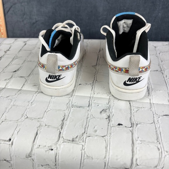 Nike Kids Court Borough Low 2 Se White Sneakers w fun graphic sz 5Y — see pics - Picture 5 of 10